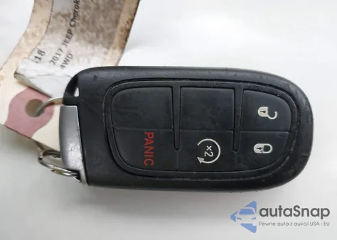 2017 Jeep Cherokee Limited 4X4 из США, поврежденный, VIN 1C4PJMDS0HW636134